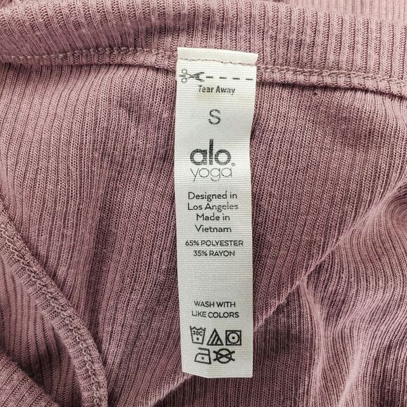 Alo Yoga Ribbed Peak Long Sleeve Top Mauve Size Small - Picture 10 of 11